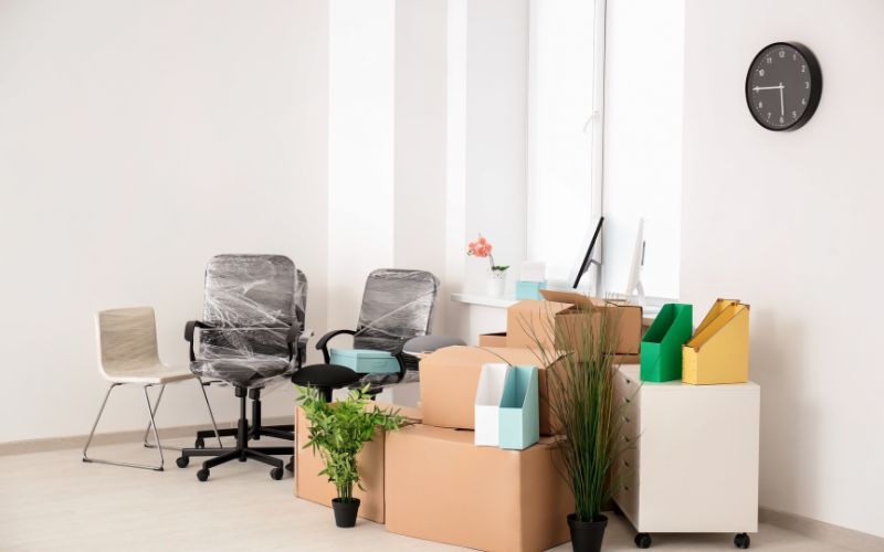 chuyển văn phòng trọn gói quận 4