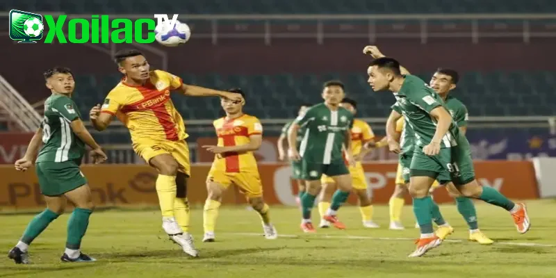 Khám phá về kỷ lục ghi bàn 1 mùa giải ngoại hạng Anh và C1