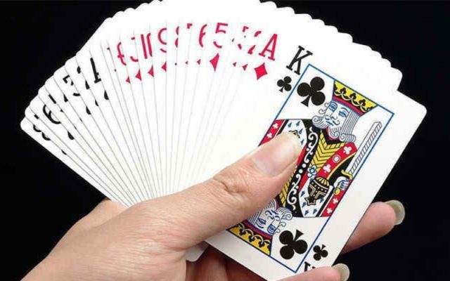 Quy Tắc "Thối Heo" Trong Tiến Lên là gì?