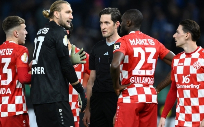 Dự Đoán Mainz - Gladbach: Chủ Nhà Giành Chiến Thắng Quan Trọng Trong Cuộc Chiến Trụ Hạng.