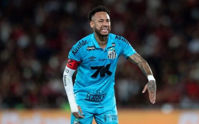 Santos gặp khó khi đội hình thiếu vắng nhiều trụ cột