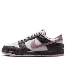 nike-dunk-low-se